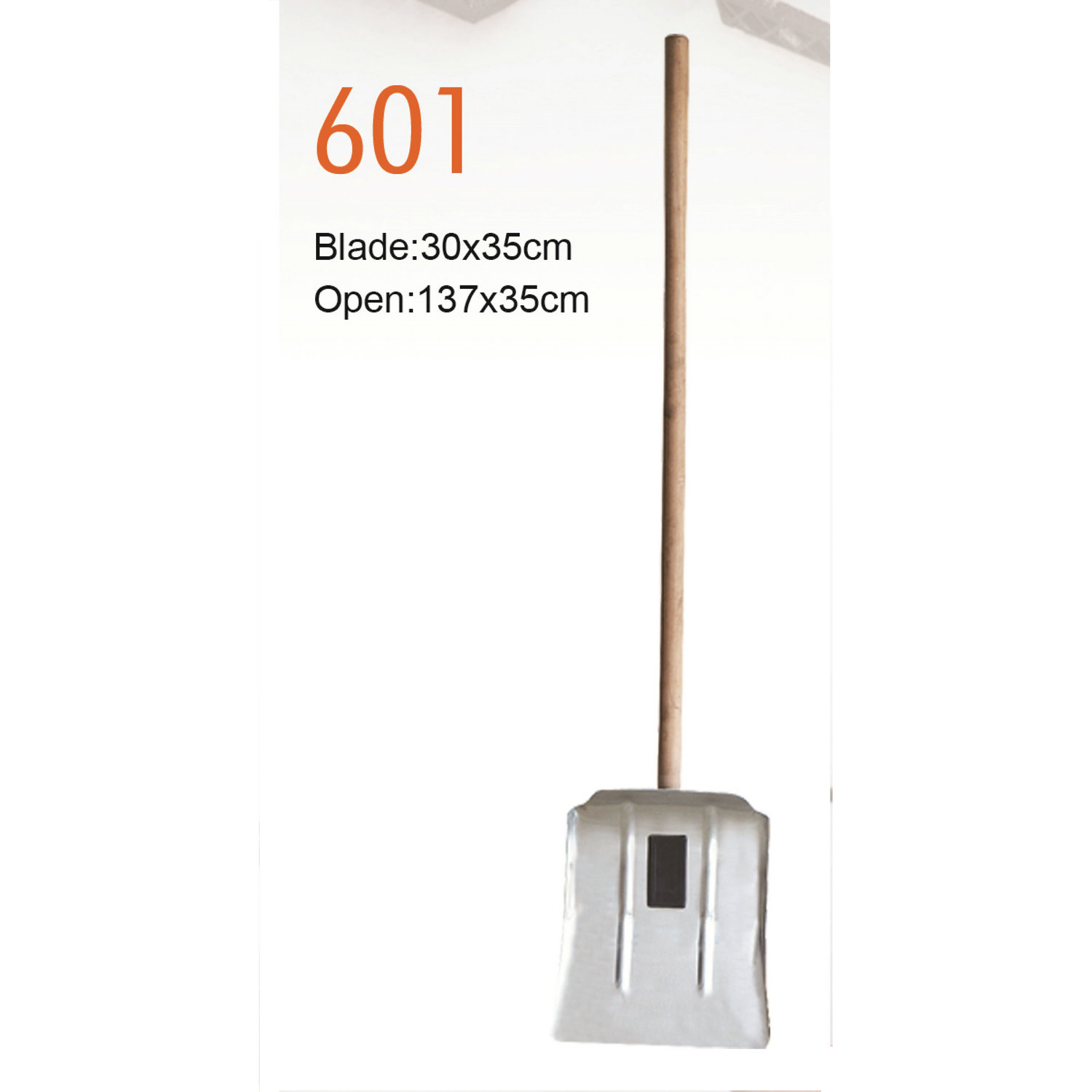 Snow shovel 601